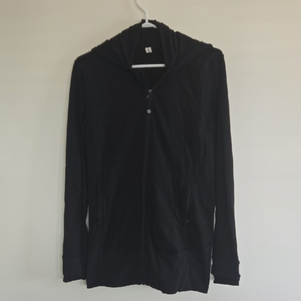 Lululemon Athletica Black Hoodie, Sz 10. Longer Snug Fit.